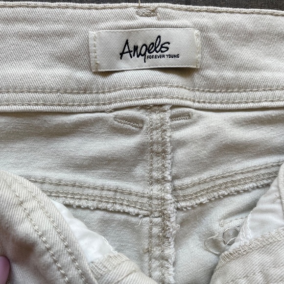 🌟HP🌟 NWT 🦋 Relaxed fit jeans | Size: 6 - Picture 5 of 16